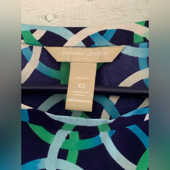 Banana Republic & Ann Taylor Tops Bundle - Picture 3 of 10